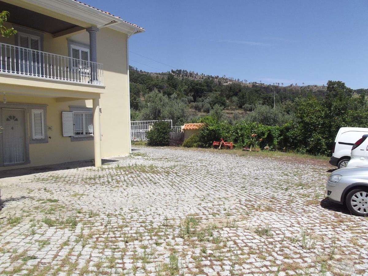 Quinta Do Pina Apartment Guarda Bagian luar foto