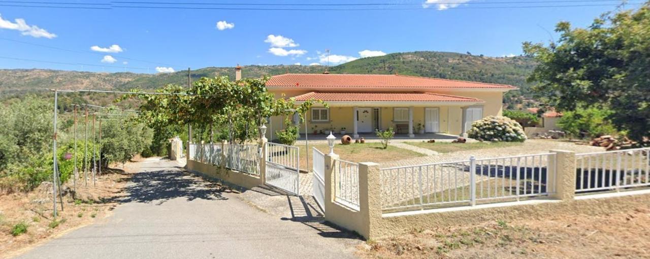Quinta Do Pina Apartment Guarda Bagian luar foto