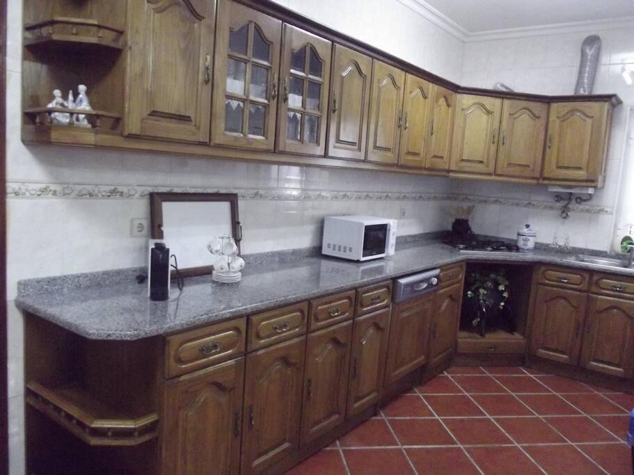 Quinta Do Pina Apartment Guarda Bagian luar foto